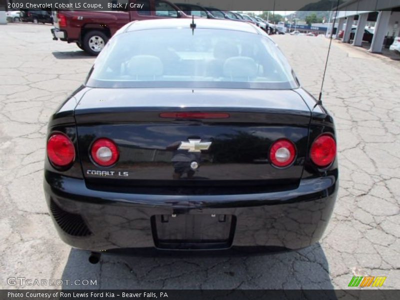 Black / Gray 2009 Chevrolet Cobalt LS Coupe
