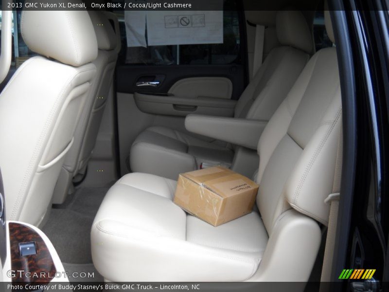 Onyx Black / Cocoa/Light Cashmere 2013 GMC Yukon XL Denali
