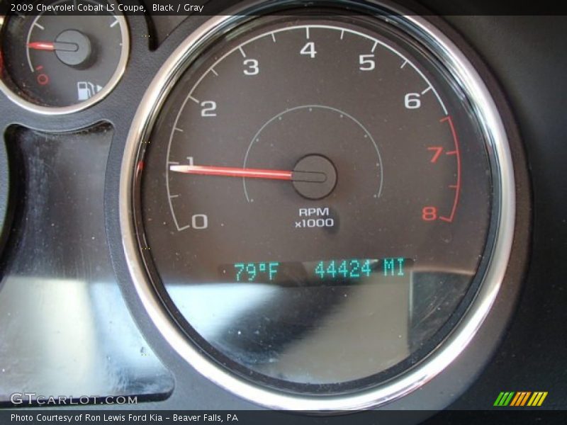 Black / Gray 2009 Chevrolet Cobalt LS Coupe
