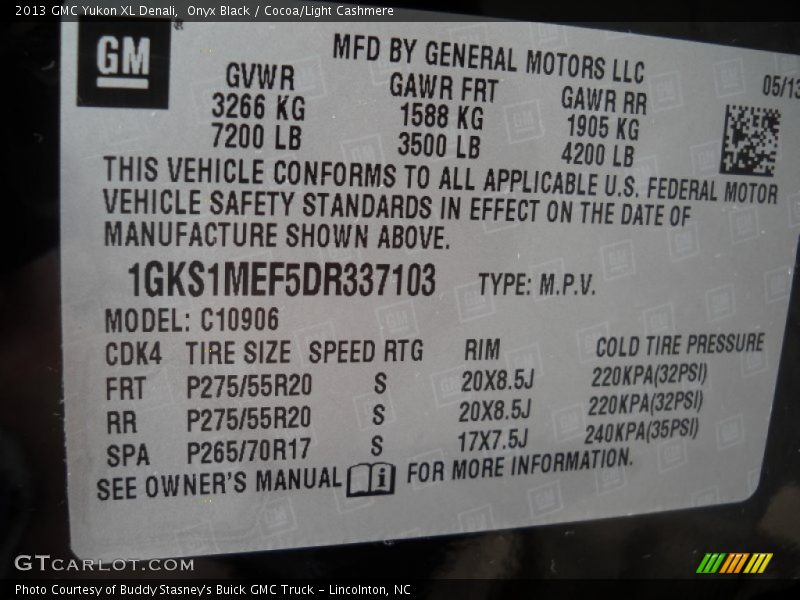 Onyx Black / Cocoa/Light Cashmere 2013 GMC Yukon XL Denali