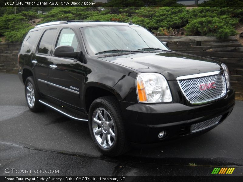 Onyx Black / Ebony 2013 GMC Yukon Denali AWD