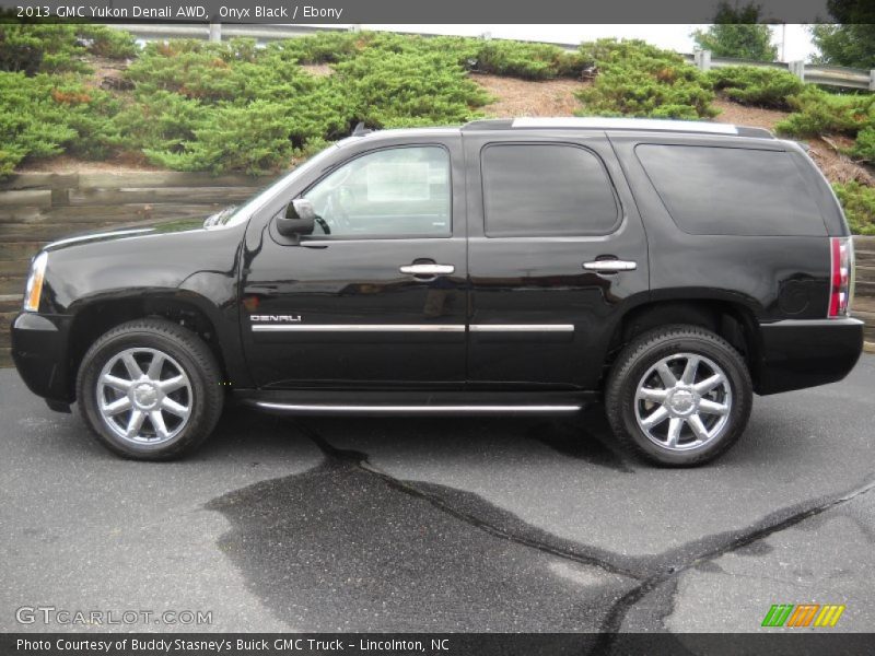 Onyx Black / Ebony 2013 GMC Yukon Denali AWD