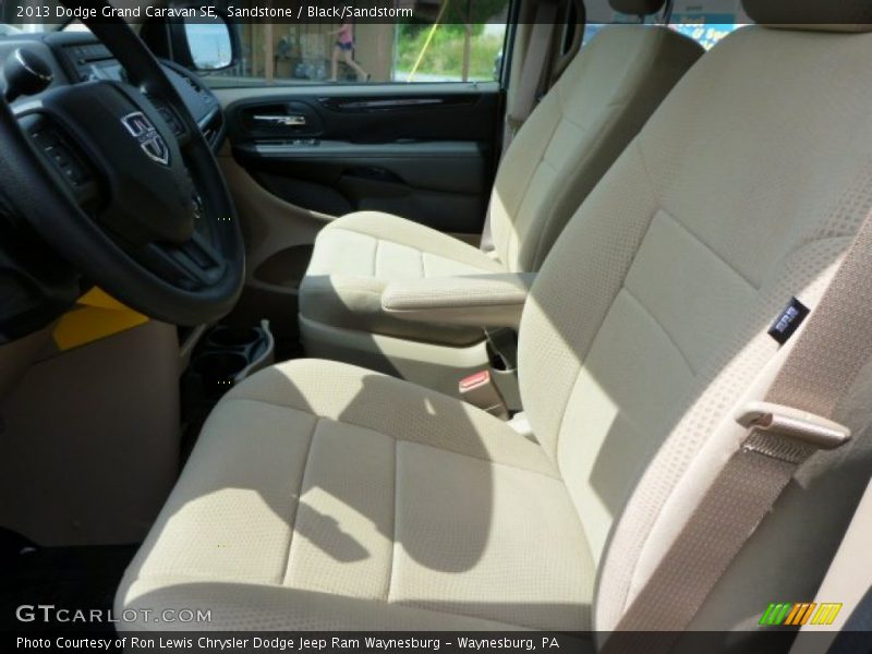 Sandstone / Black/Sandstorm 2013 Dodge Grand Caravan SE