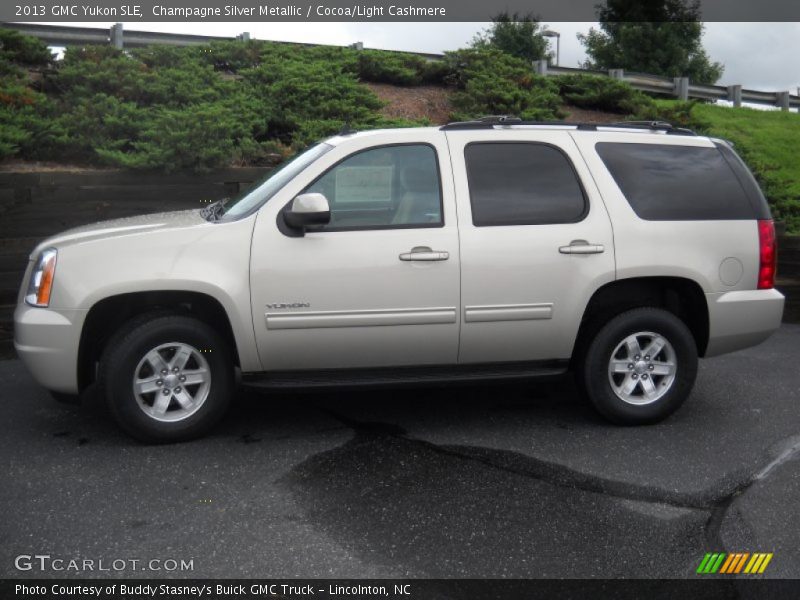 Champagne Silver Metallic / Cocoa/Light Cashmere 2013 GMC Yukon SLE