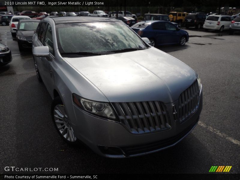 Ingot Silver Metallic / Light Stone 2010 Lincoln MKT FWD