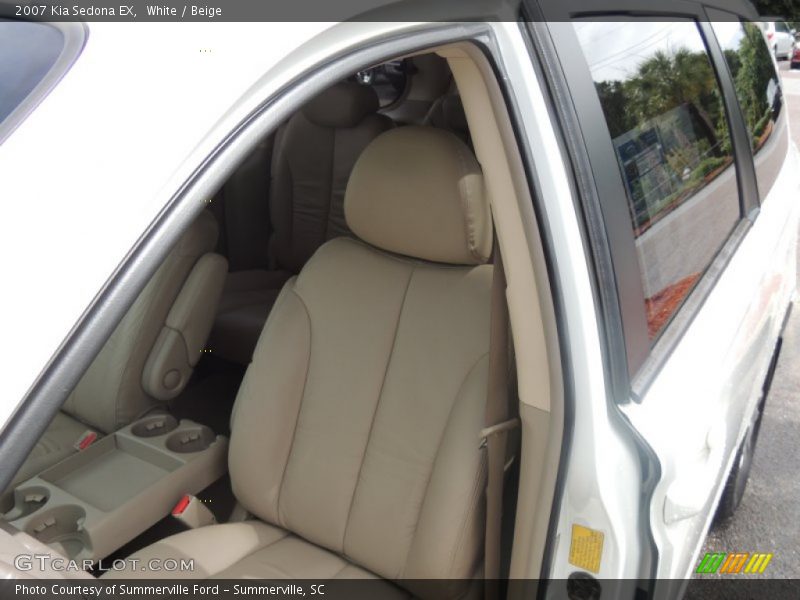 White / Beige 2007 Kia Sedona EX
