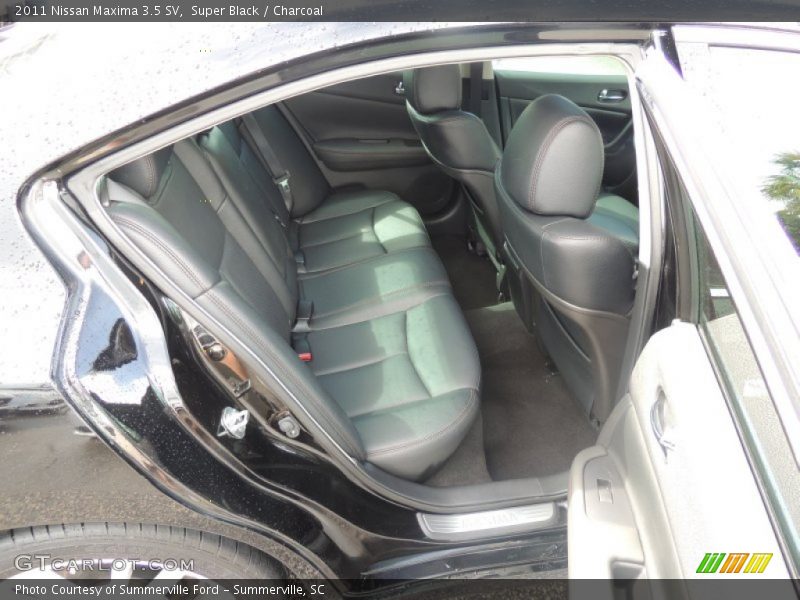 Super Black / Charcoal 2011 Nissan Maxima 3.5 SV