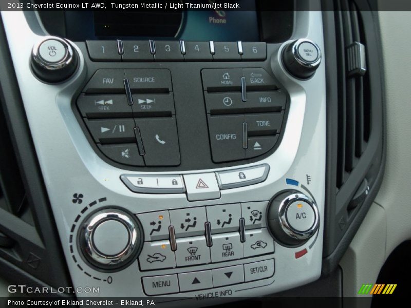 Tungsten Metallic / Light Titanium/Jet Black 2013 Chevrolet Equinox LT AWD