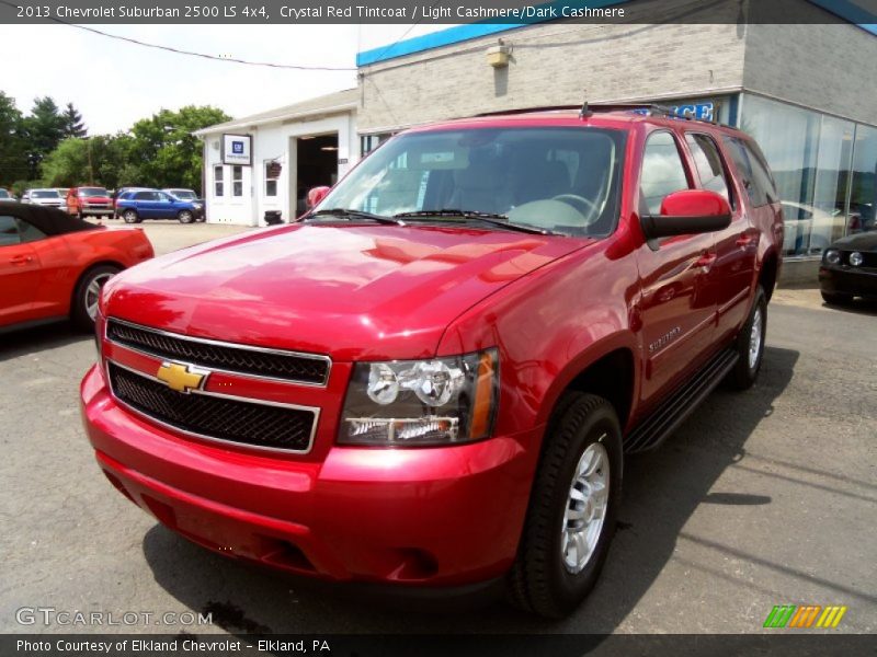 Front 3/4 View of 2013 Suburban 2500 LS 4x4