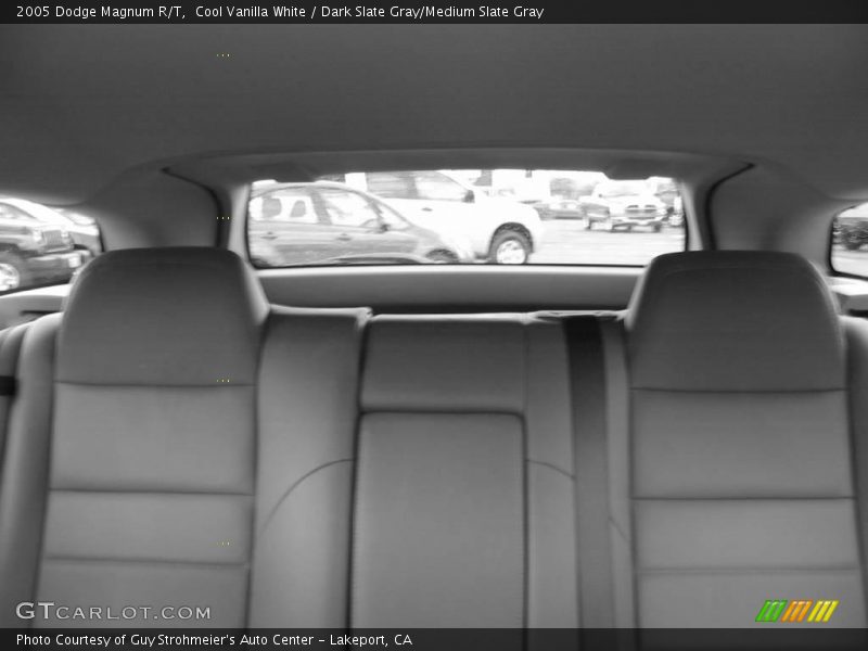 Cool Vanilla White / Dark Slate Gray/Medium Slate Gray 2005 Dodge Magnum R/T
