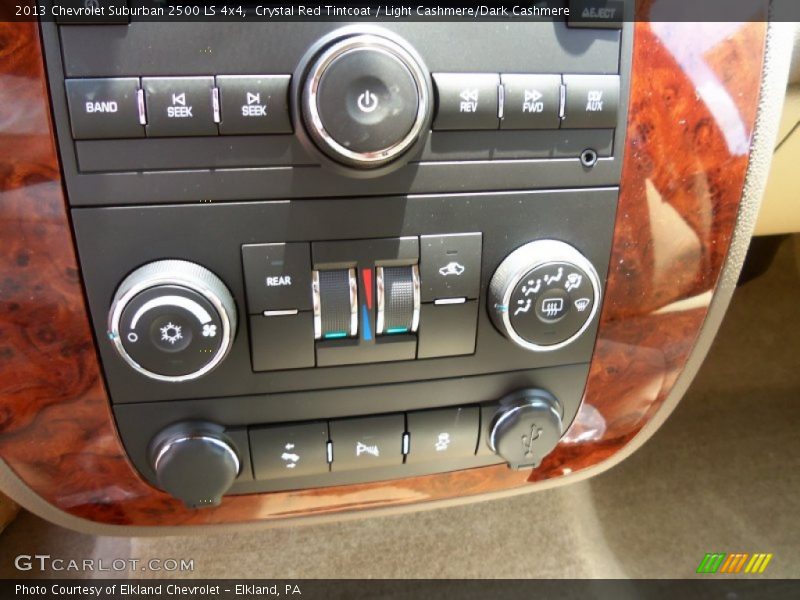 Controls of 2013 Suburban 2500 LS 4x4