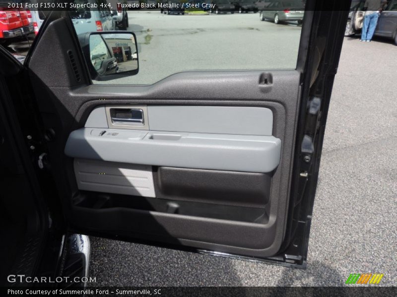 Tuxedo Black Metallic / Steel Gray 2011 Ford F150 XLT SuperCab 4x4
