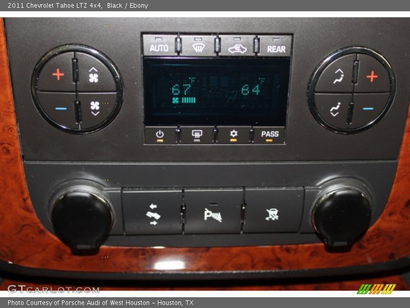 Black / Ebony 2011 Chevrolet Tahoe LTZ 4x4