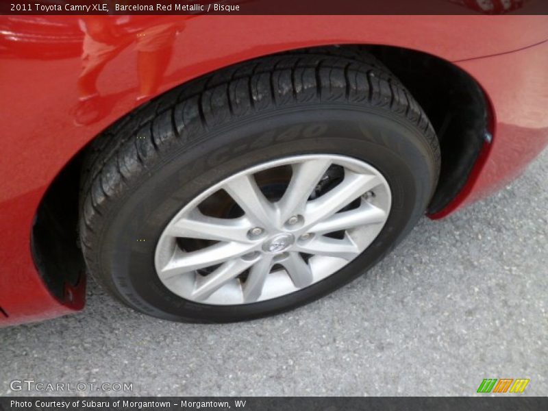Barcelona Red Metallic / Bisque 2011 Toyota Camry XLE