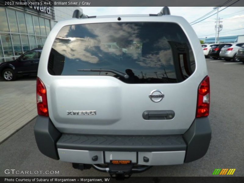 Brilliant Silver / Gray 2013 Nissan Xterra S 4x4