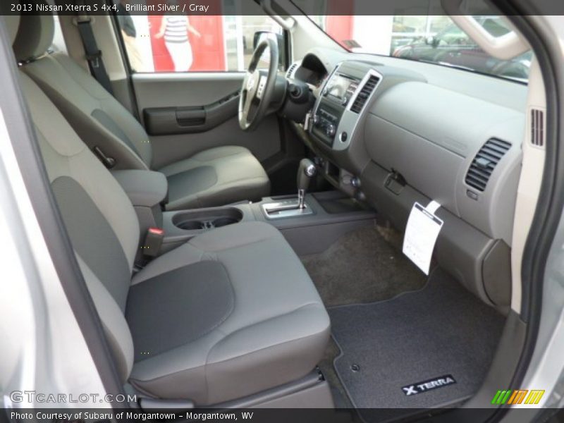 Brilliant Silver / Gray 2013 Nissan Xterra S 4x4