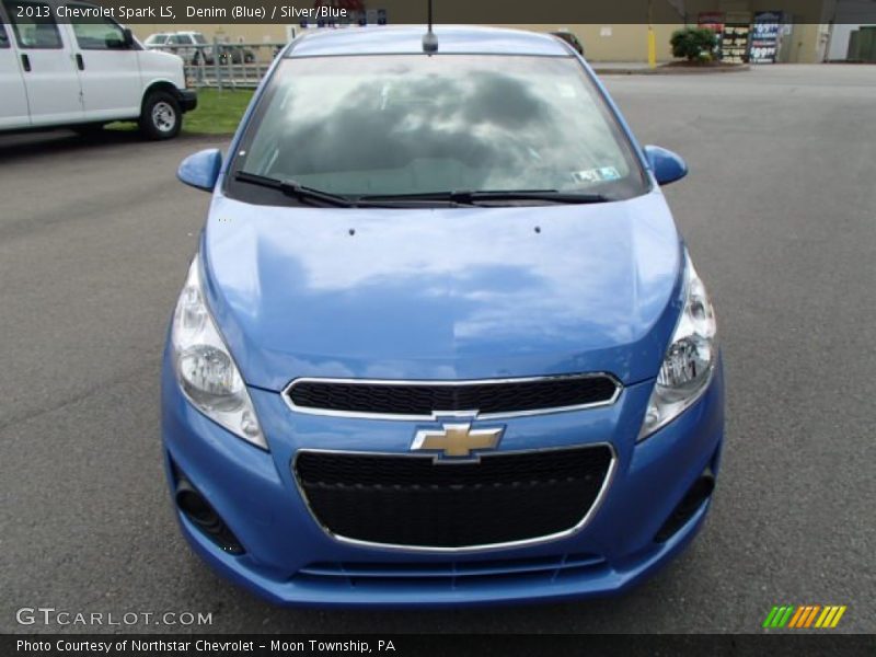 Denim (Blue) / Silver/Blue 2013 Chevrolet Spark LS