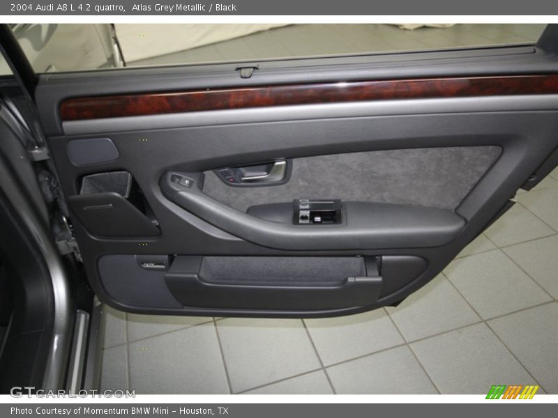 Atlas Grey Metallic / Black 2004 Audi A8 L 4.2 quattro