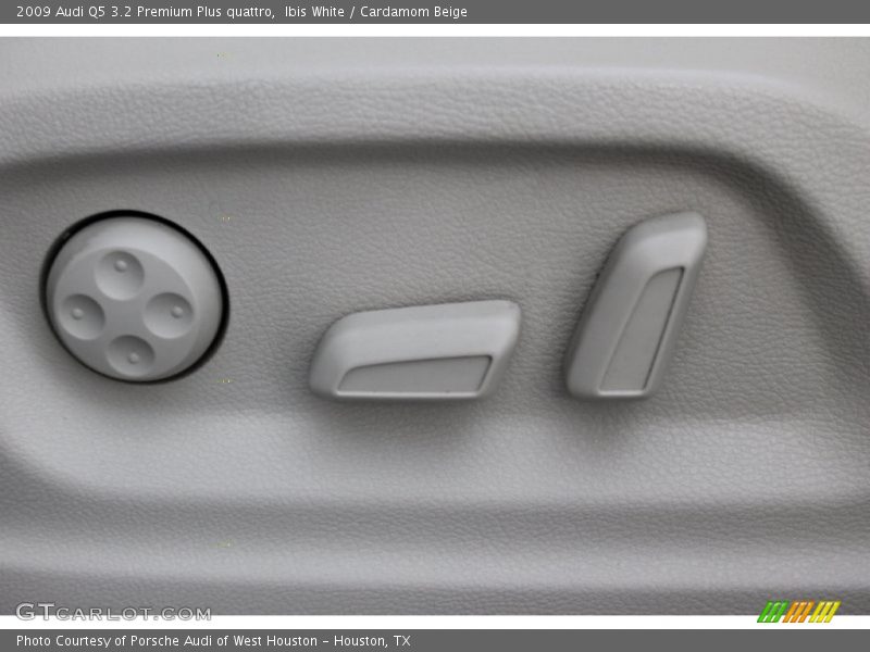 Ibis White / Cardamom Beige 2009 Audi Q5 3.2 Premium Plus quattro