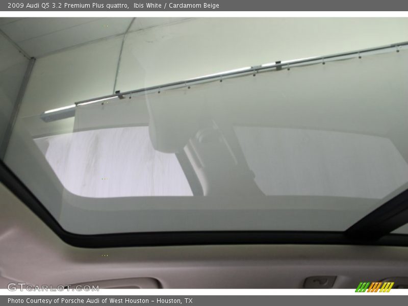 Ibis White / Cardamom Beige 2009 Audi Q5 3.2 Premium Plus quattro