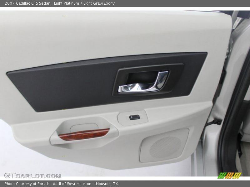Light Platinum / Light Gray/Ebony 2007 Cadillac CTS Sedan