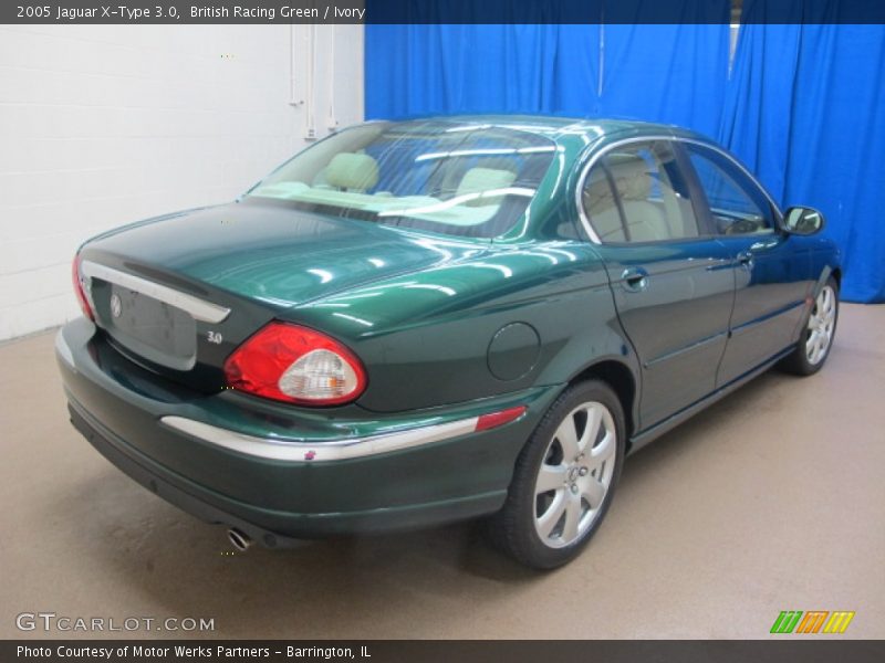 British Racing Green / Ivory 2005 Jaguar X-Type 3.0