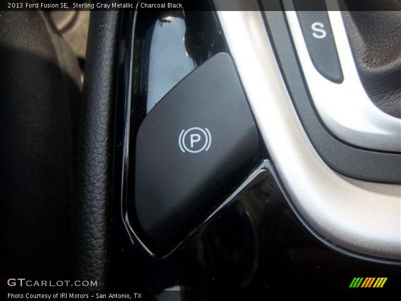 Sterling Gray Metallic / Charcoal Black 2013 Ford Fusion SE