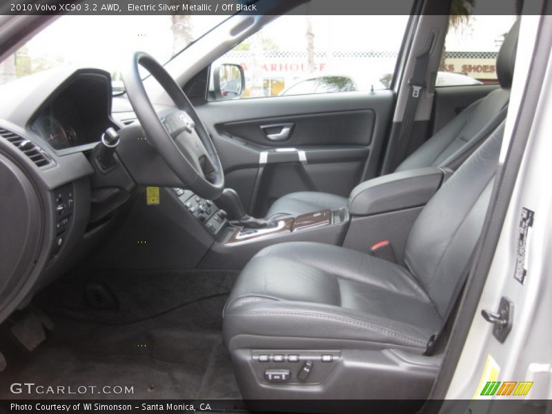 Electric Silver Metallic / Off Black 2010 Volvo XC90 3.2 AWD