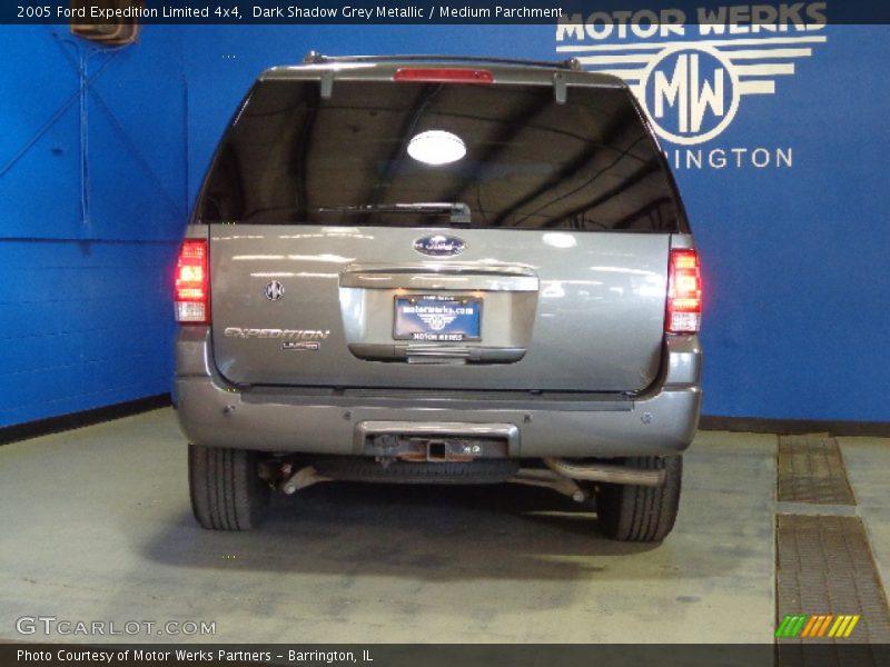 Dark Shadow Grey Metallic / Medium Parchment 2005 Ford Expedition Limited 4x4