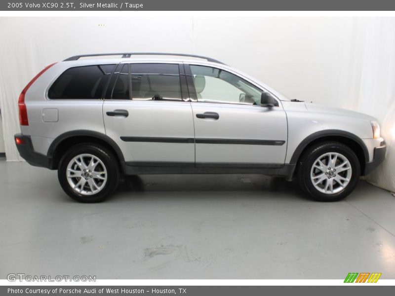 Silver Metallic / Taupe 2005 Volvo XC90 2.5T