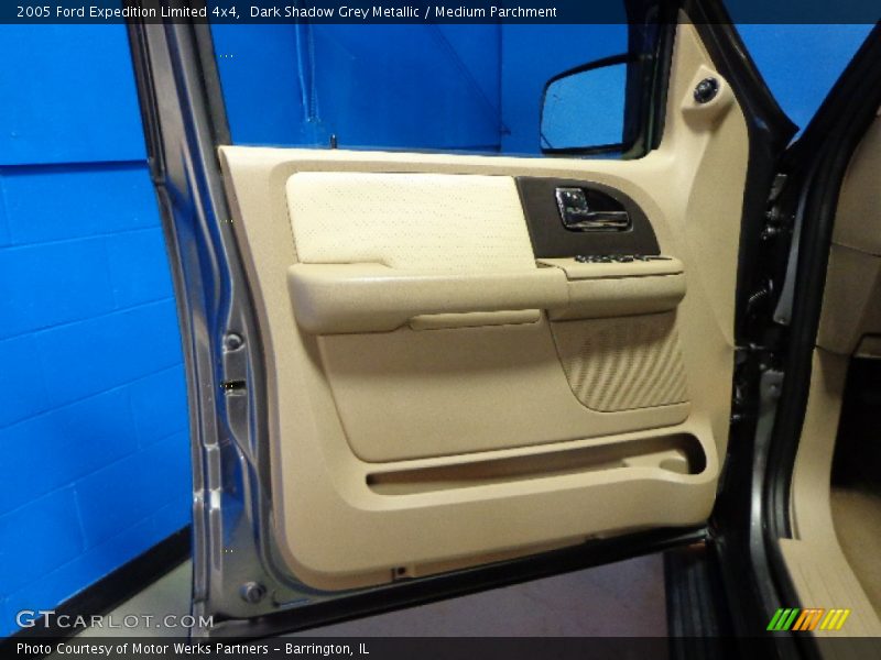 Dark Shadow Grey Metallic / Medium Parchment 2005 Ford Expedition Limited 4x4