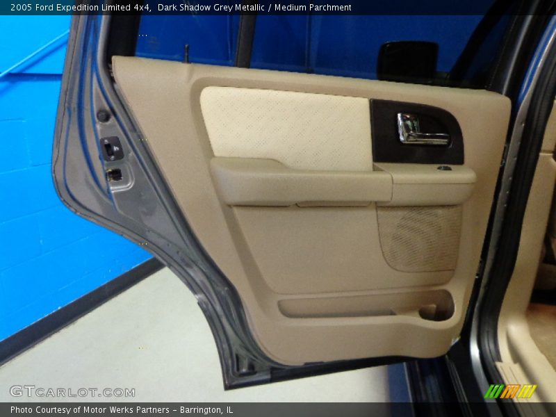 Dark Shadow Grey Metallic / Medium Parchment 2005 Ford Expedition Limited 4x4