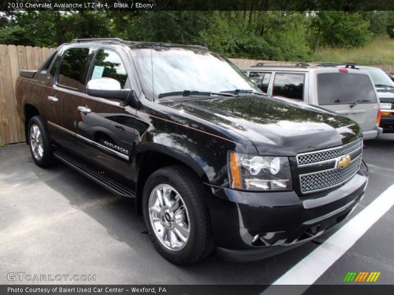 Black / Ebony 2010 Chevrolet Avalanche LTZ 4x4