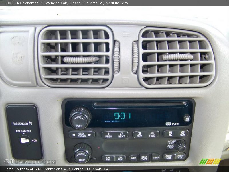 Space Blue Metallic / Medium Gray 2003 GMC Sonoma SLS Extended Cab
