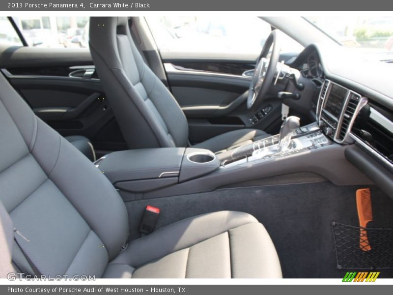 Carrara White / Black 2013 Porsche Panamera 4