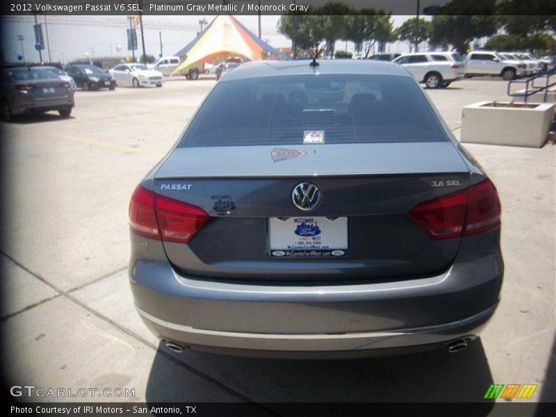 Platinum Gray Metallic / Moonrock Gray 2012 Volkswagen Passat V6 SEL