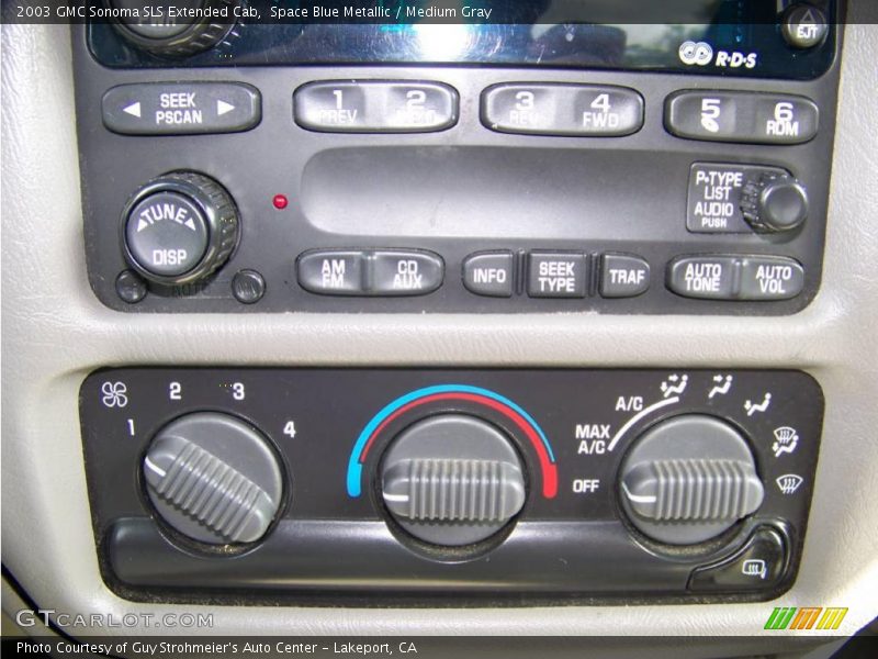 Space Blue Metallic / Medium Gray 2003 GMC Sonoma SLS Extended Cab