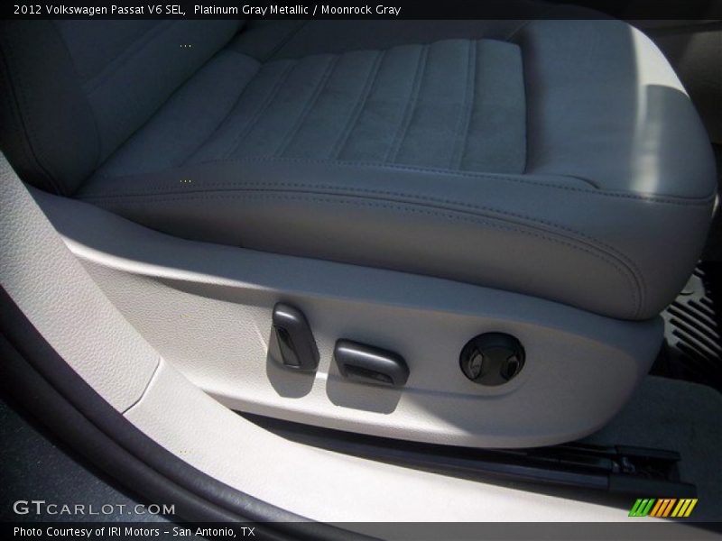 Platinum Gray Metallic / Moonrock Gray 2012 Volkswagen Passat V6 SEL