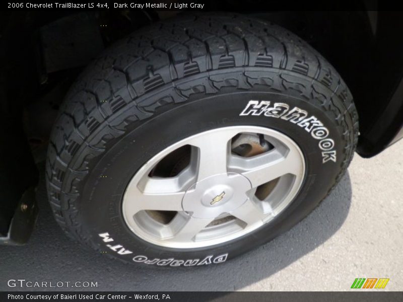 Dark Gray Metallic / Light Gray 2006 Chevrolet TrailBlazer LS 4x4