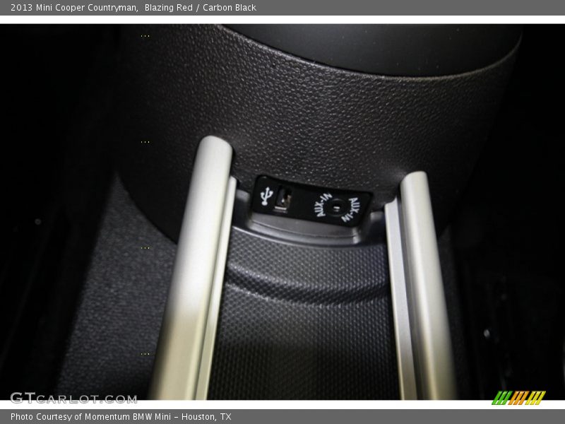 Blazing Red / Carbon Black 2013 Mini Cooper Countryman