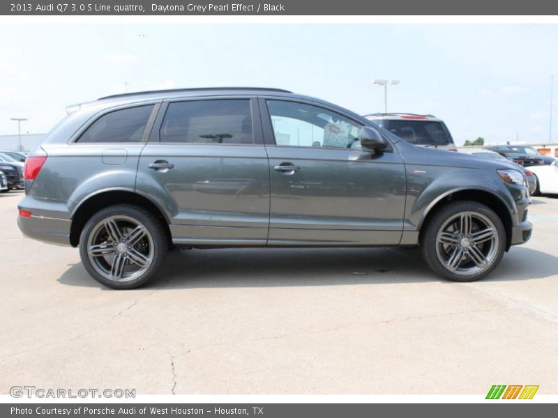 Daytona Grey Pearl Effect / Black 2013 Audi Q7 3.0 S Line quattro