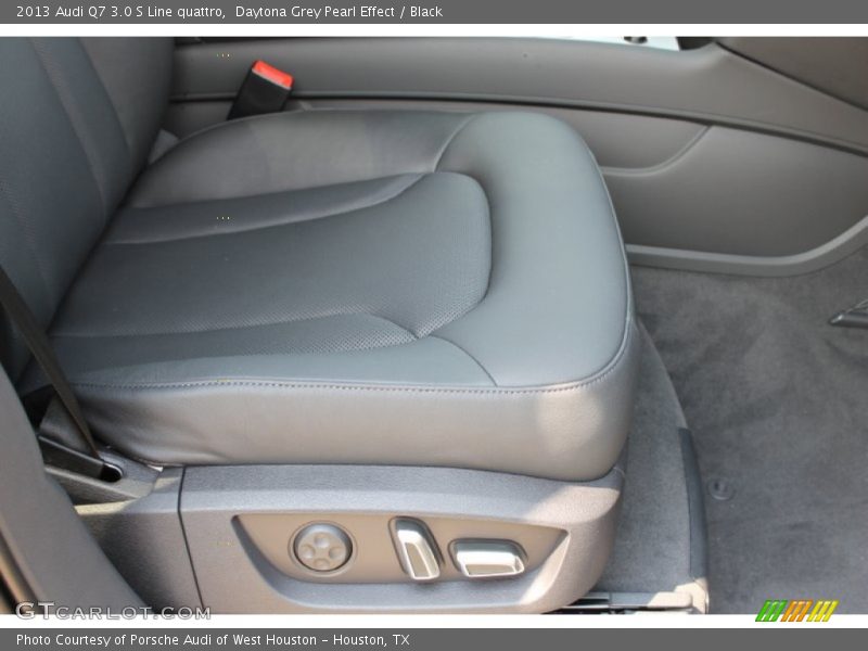 Daytona Grey Pearl Effect / Black 2013 Audi Q7 3.0 S Line quattro