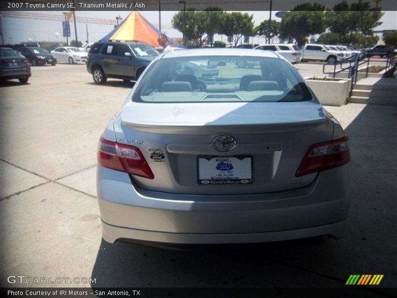 Titanium Metallic / Ash 2007 Toyota Camry SE