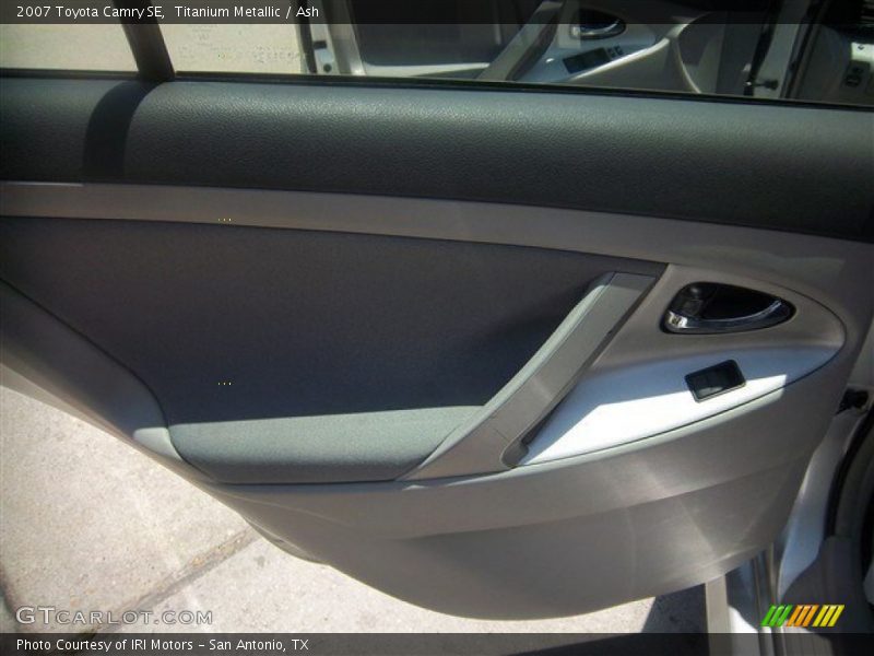 Titanium Metallic / Ash 2007 Toyota Camry SE