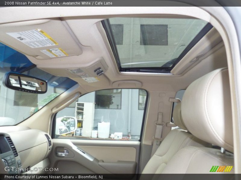 Avalanche White / Cafe Latte 2008 Nissan Pathfinder SE 4x4