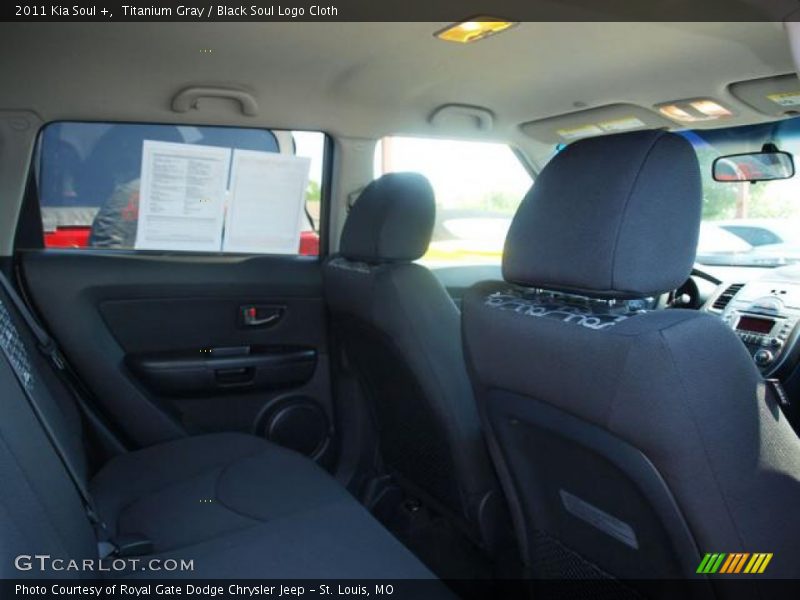 Titanium Gray / Black Soul Logo Cloth 2011 Kia Soul +