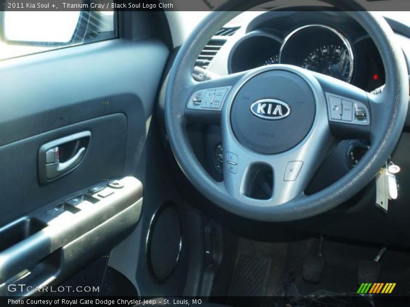 Titanium Gray / Black Soul Logo Cloth 2011 Kia Soul +