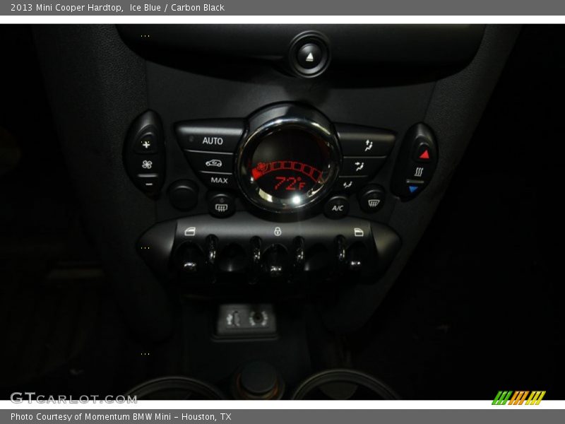 Ice Blue / Carbon Black 2013 Mini Cooper Hardtop