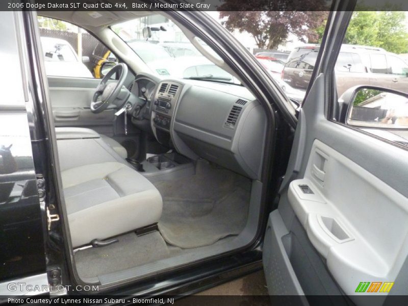 Black / Medium Slate Gray 2006 Dodge Dakota SLT Quad Cab 4x4