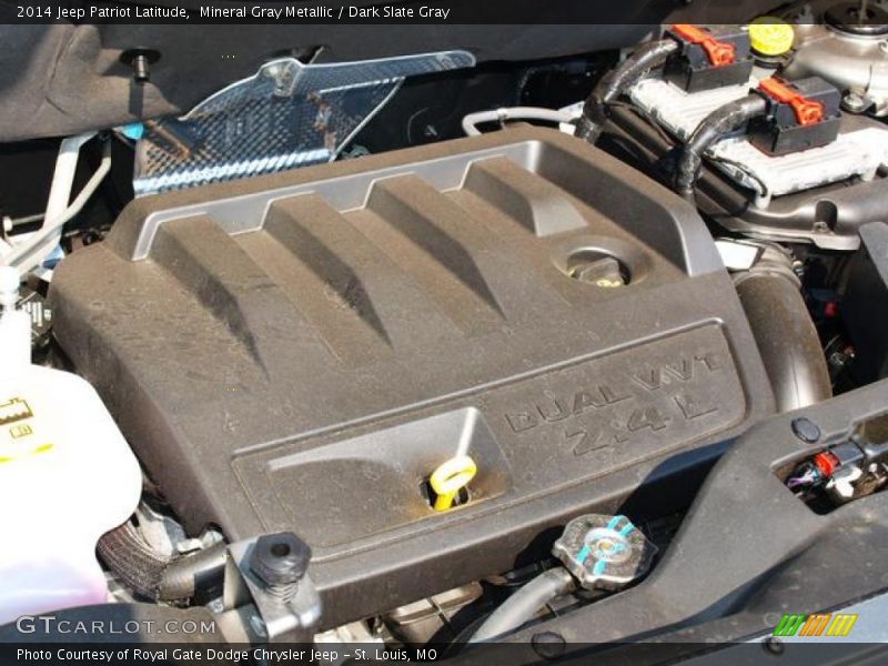 Mineral Gray Metallic / Dark Slate Gray 2014 Jeep Patriot Latitude